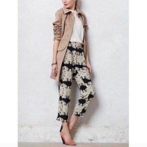 Anthropologie Harlan Black Silk Daisy Print Ankle Pants